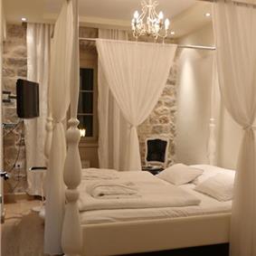 10 bedroom waterfront villa with pool near Dobrota, Kotor Bay, sleeps 22